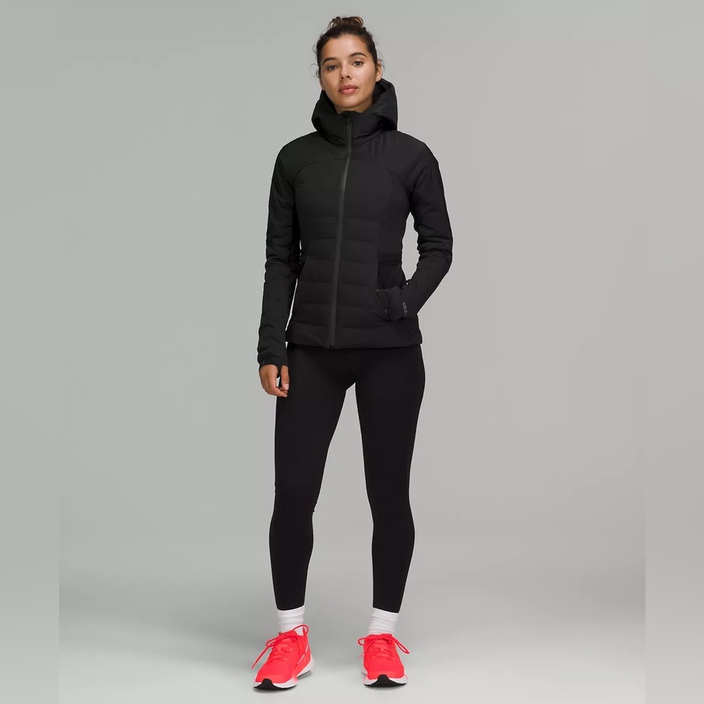 Lululemon Down for it All | 8 | Black